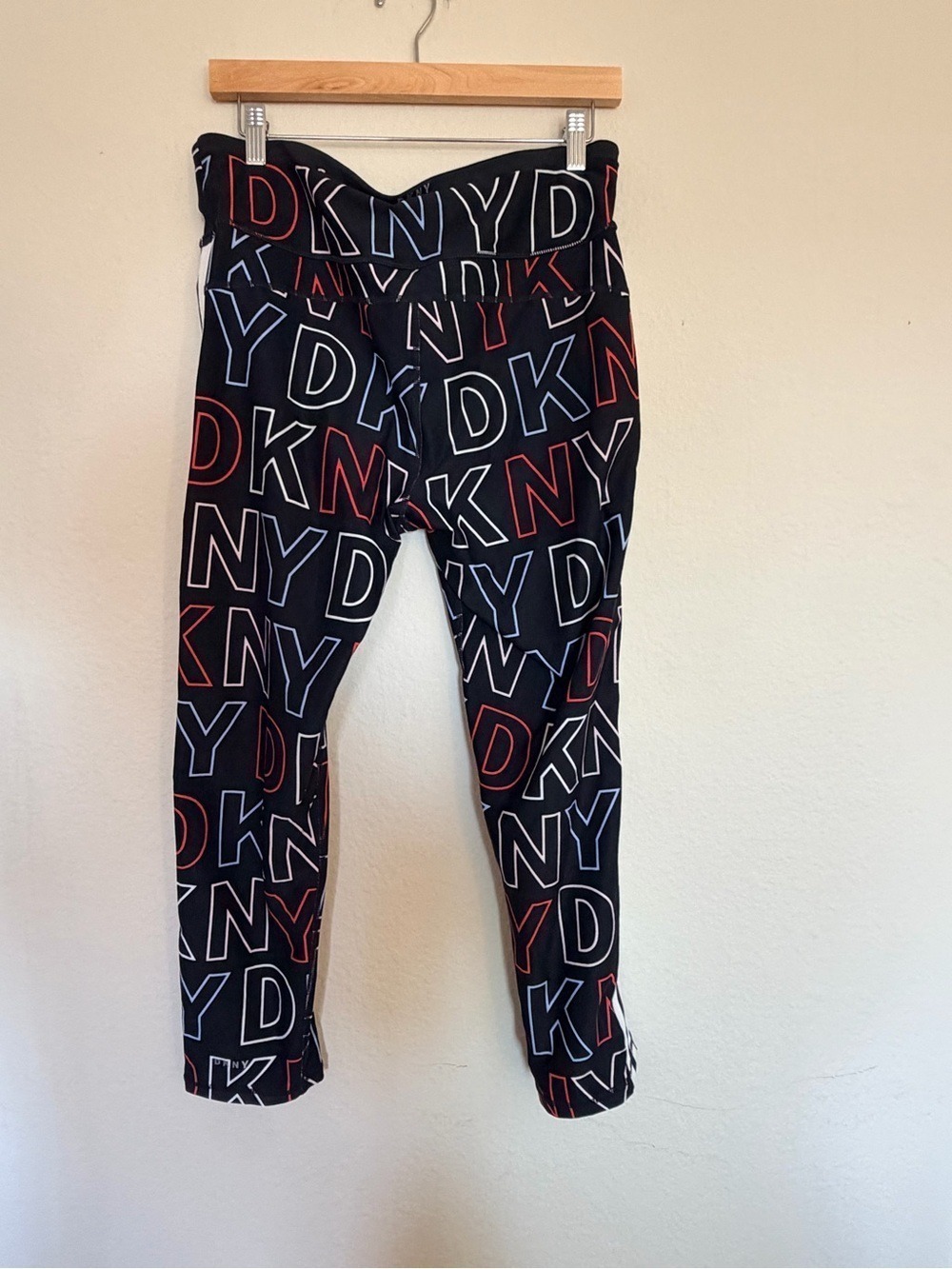 DKNY Sport Logo Mania Crop Leggings XL High Rise Side Stripe Logo Print - Picture 7 of 11